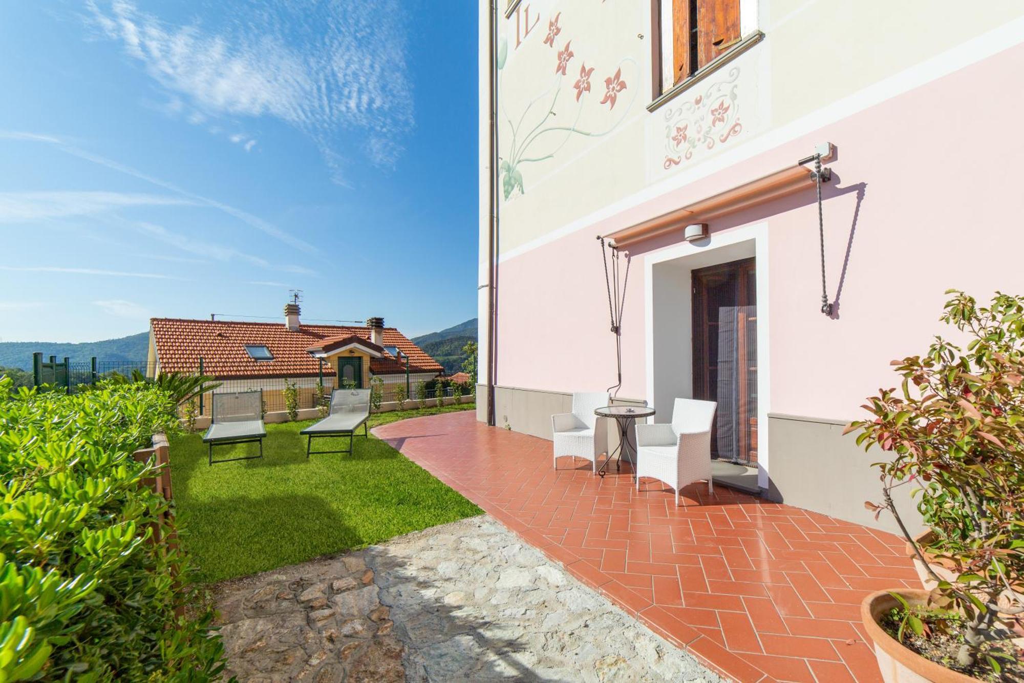 Residence Villa Il Casale - Appartamenti Wellness E Piscina Riscaldata 토보산지아코모 외부 사진