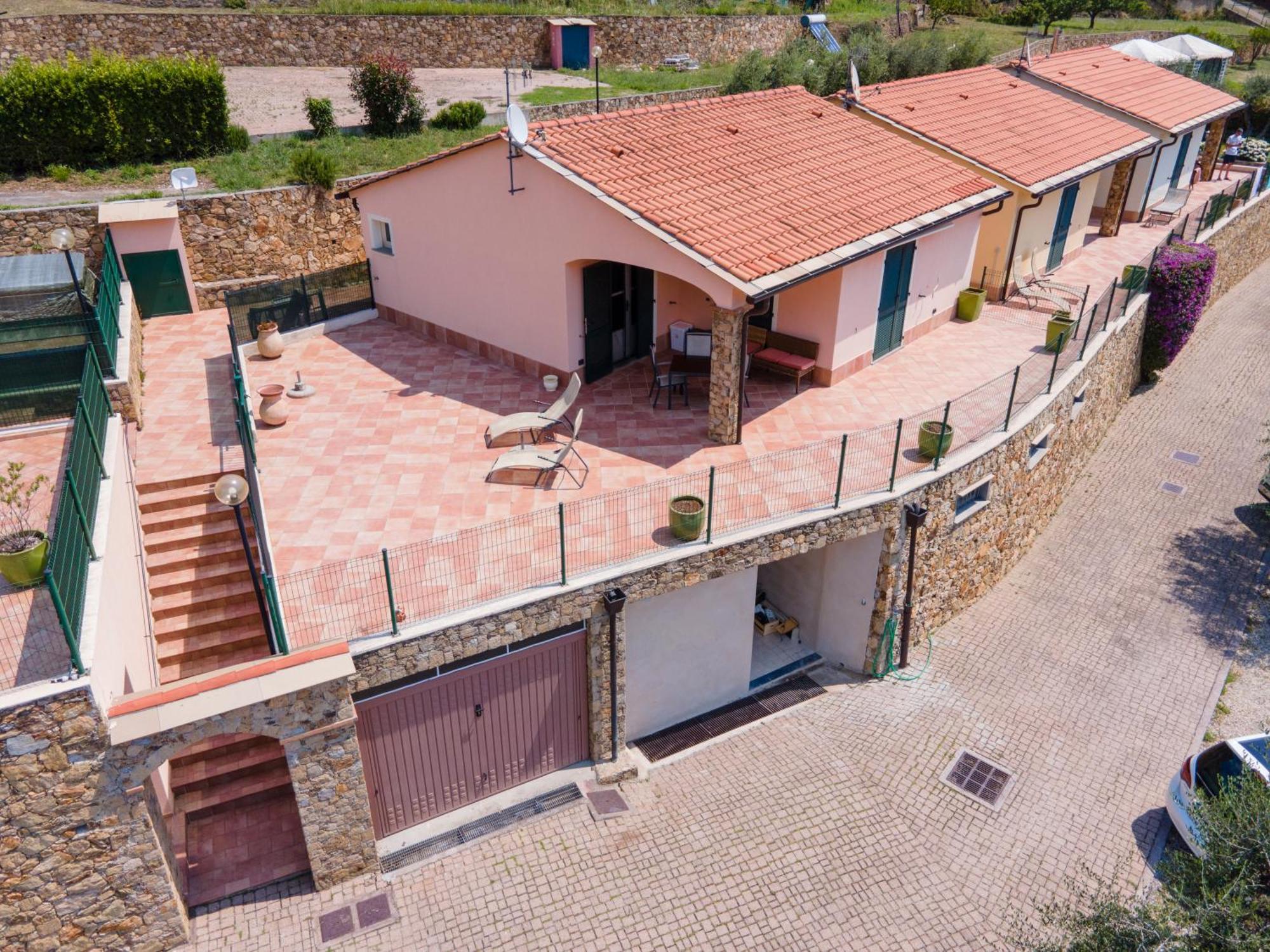 Residence Villa Il Casale - Appartamenti Wellness E Piscina Riscaldata 토보산지아코모 외부 사진